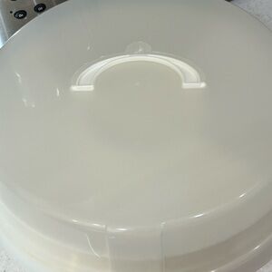 Cake Carrier (for cake, cupcakes, appetizers,…)